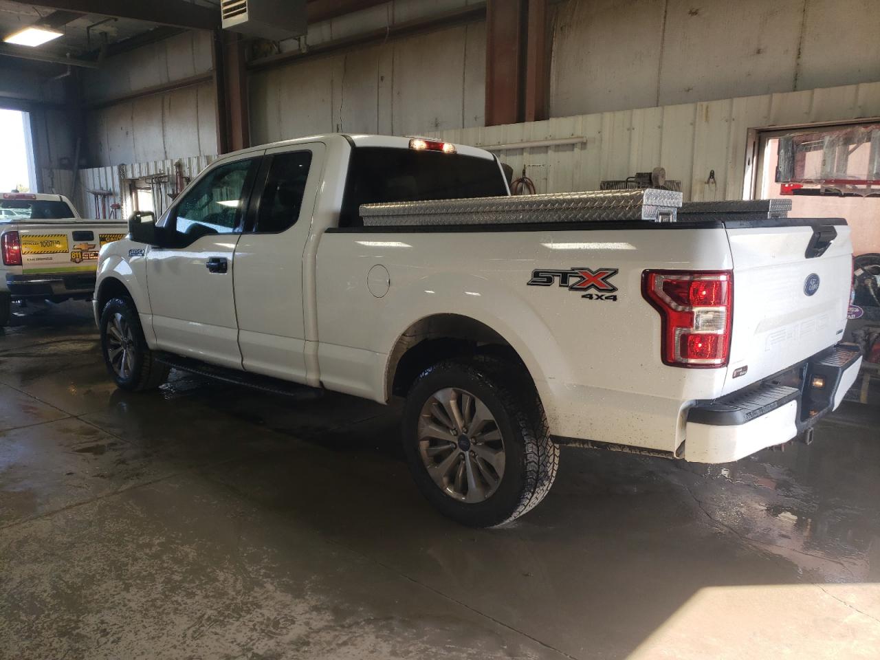 1FTFX1EGXJFC93759 2018 FORD F-150 - Image 2