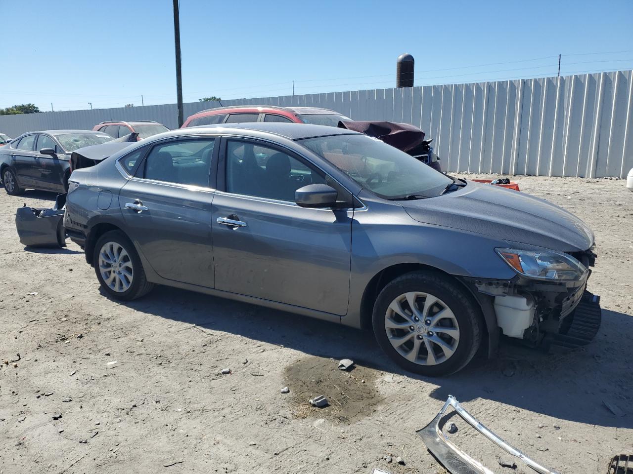 VIN 3N1AB7AP9KY312199 2019 NISSAN SENTRA no.4