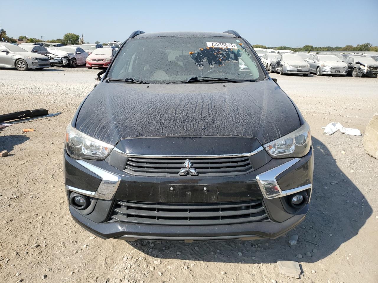 2016 Mitsubishi Outlander - Image 5