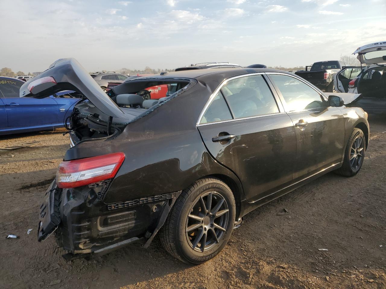 2011 Toyota Camry - Image 3