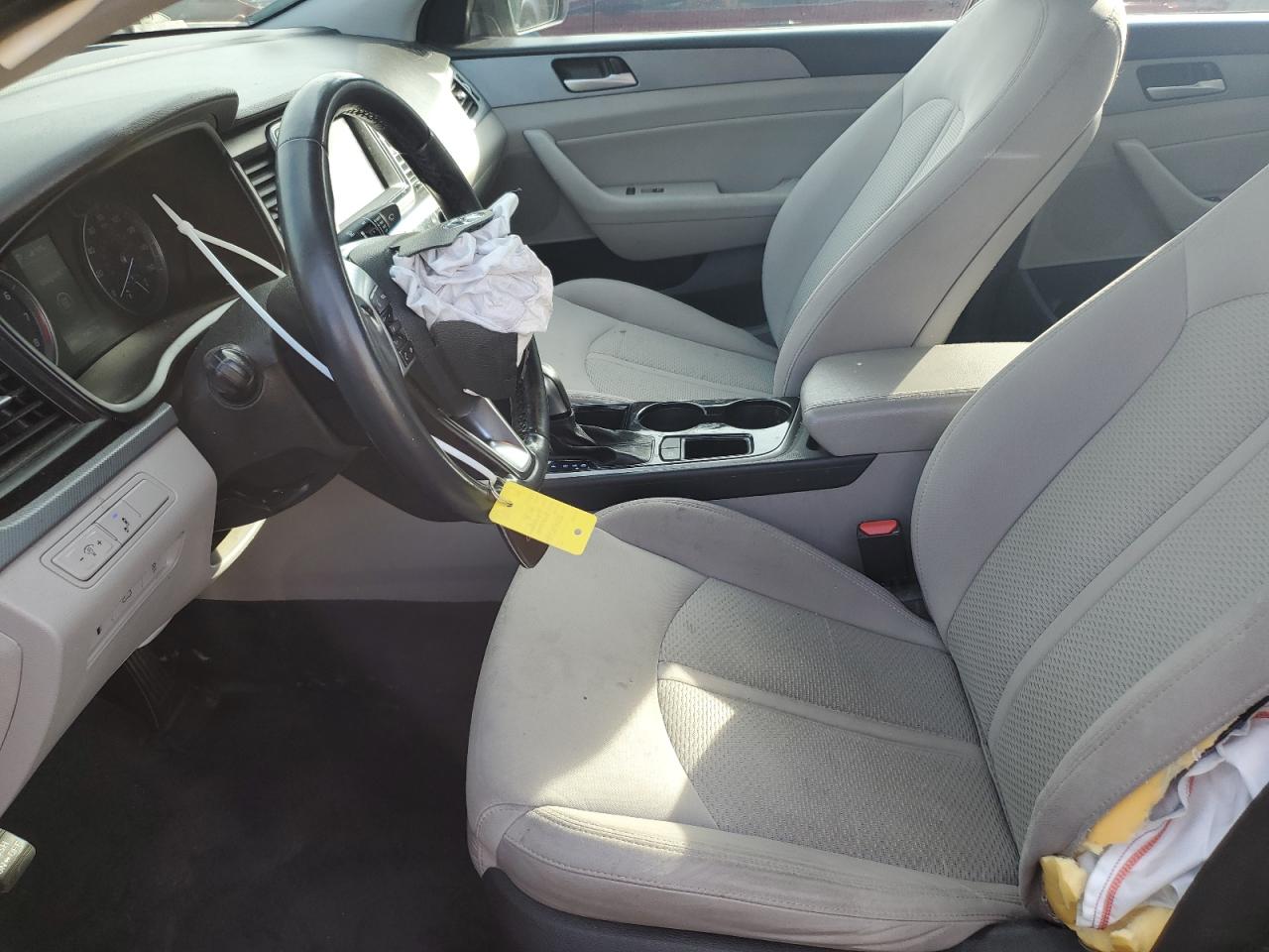 2018 Hyundai Sonata - Image 7