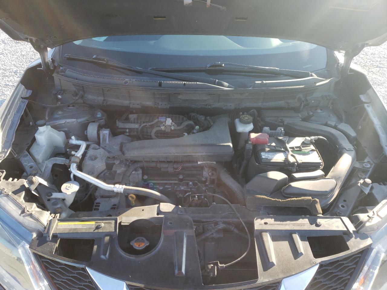 2016 Nissan Rogue - Image 13