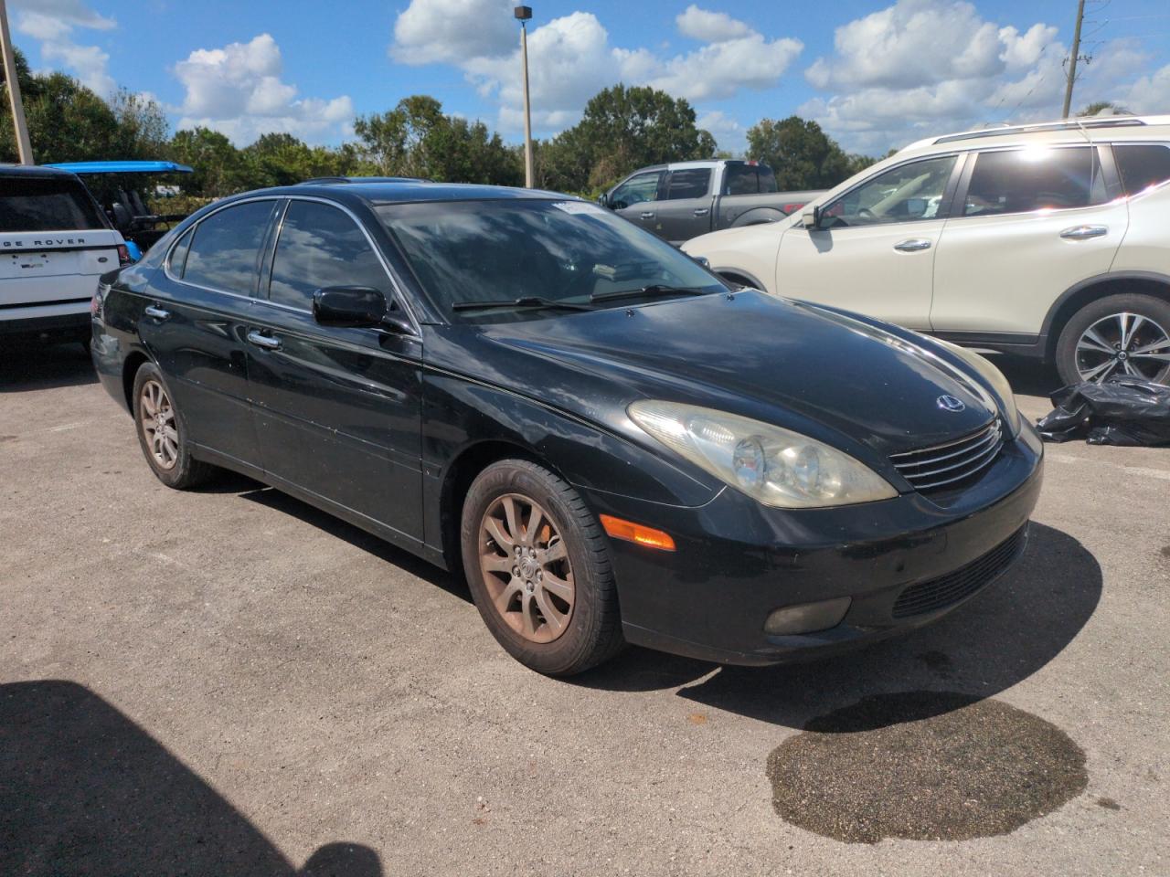 2004 Lexus ES - Image 4