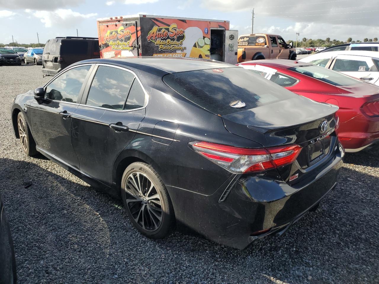 VIN 4T1B11HK0JU127676 2018 TOYOTA CAMRY no.2