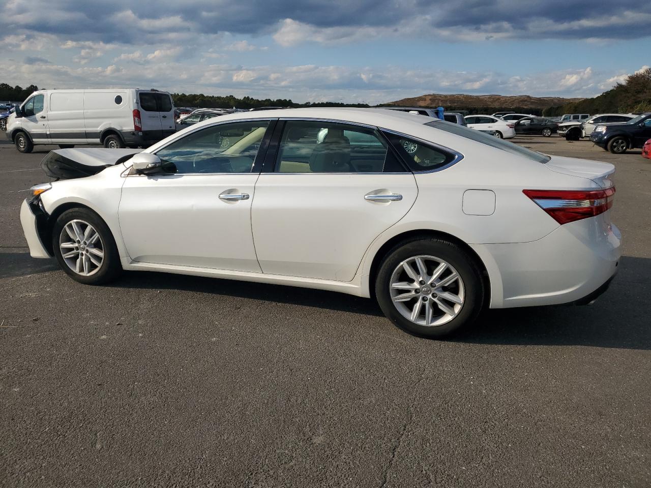 4T1BK1EBXFU156322 2015 TOYOTA AVALON - Image 2