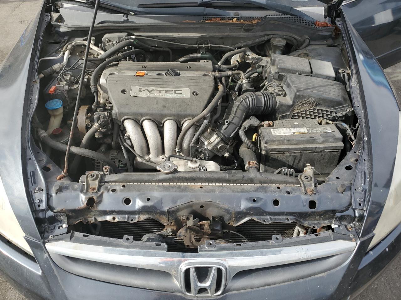 2007 Honda Accord - Image 11