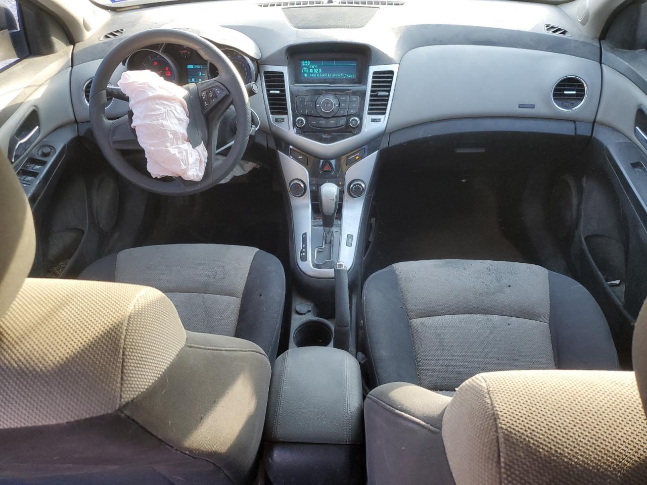 2015 Chevrolet Cruze - Image 8