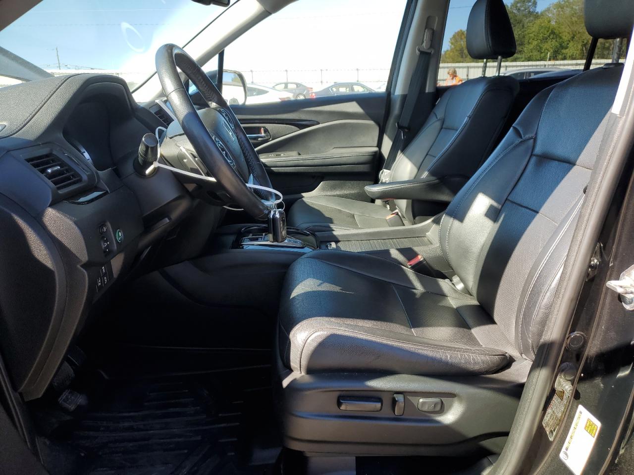 2017 Honda Pilot Elite VIN: 5FNYF6H00HB096105 Lot: 74427104