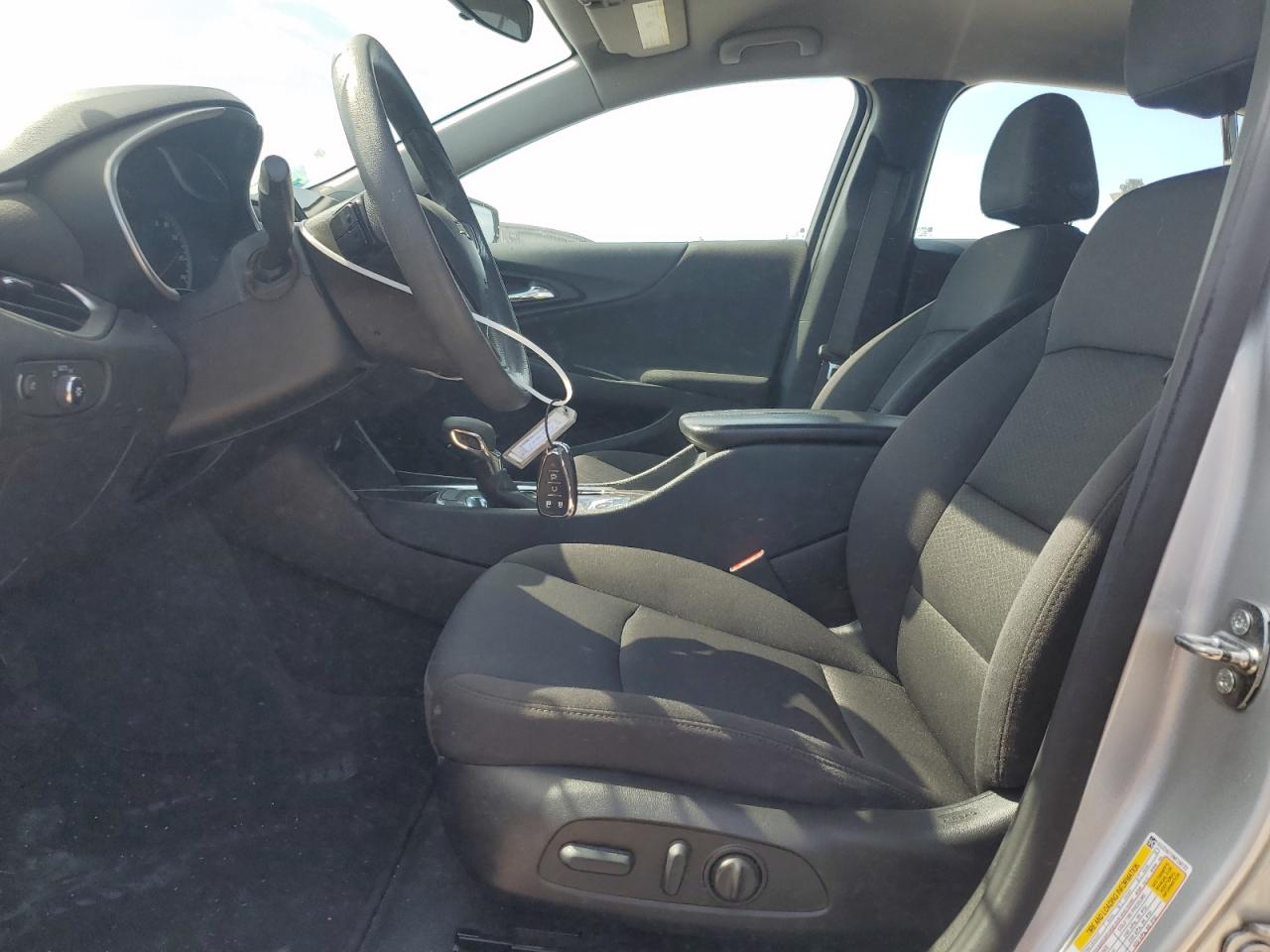 2022 Chevrolet Malibu - Image 7