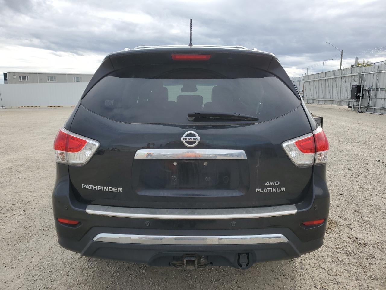 2014 Nissan Pathfinder - Image 6
