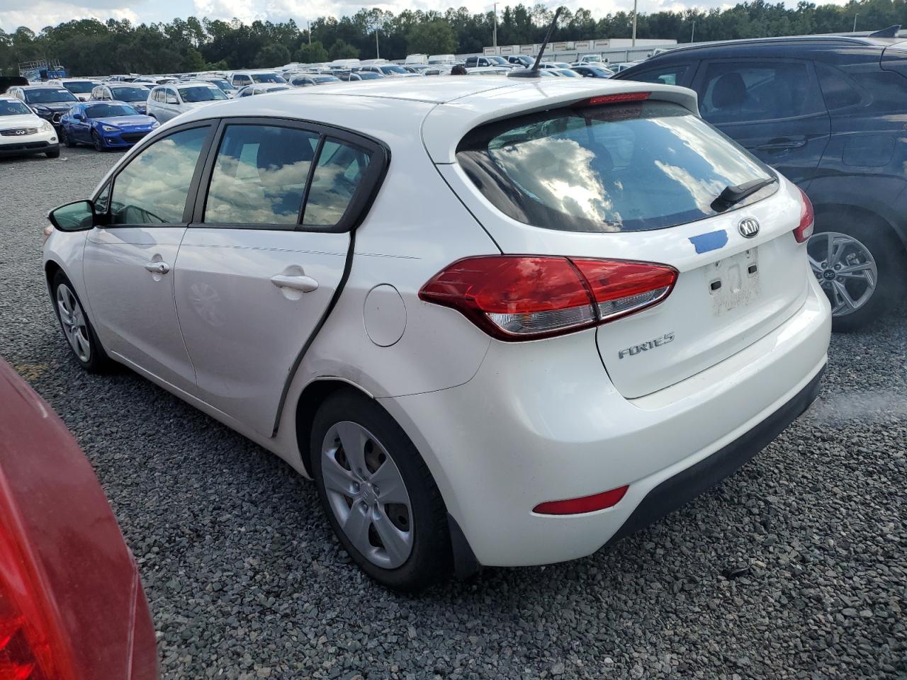 KNAFK5A81G5582884 2016 KIA FORTE - Image 2