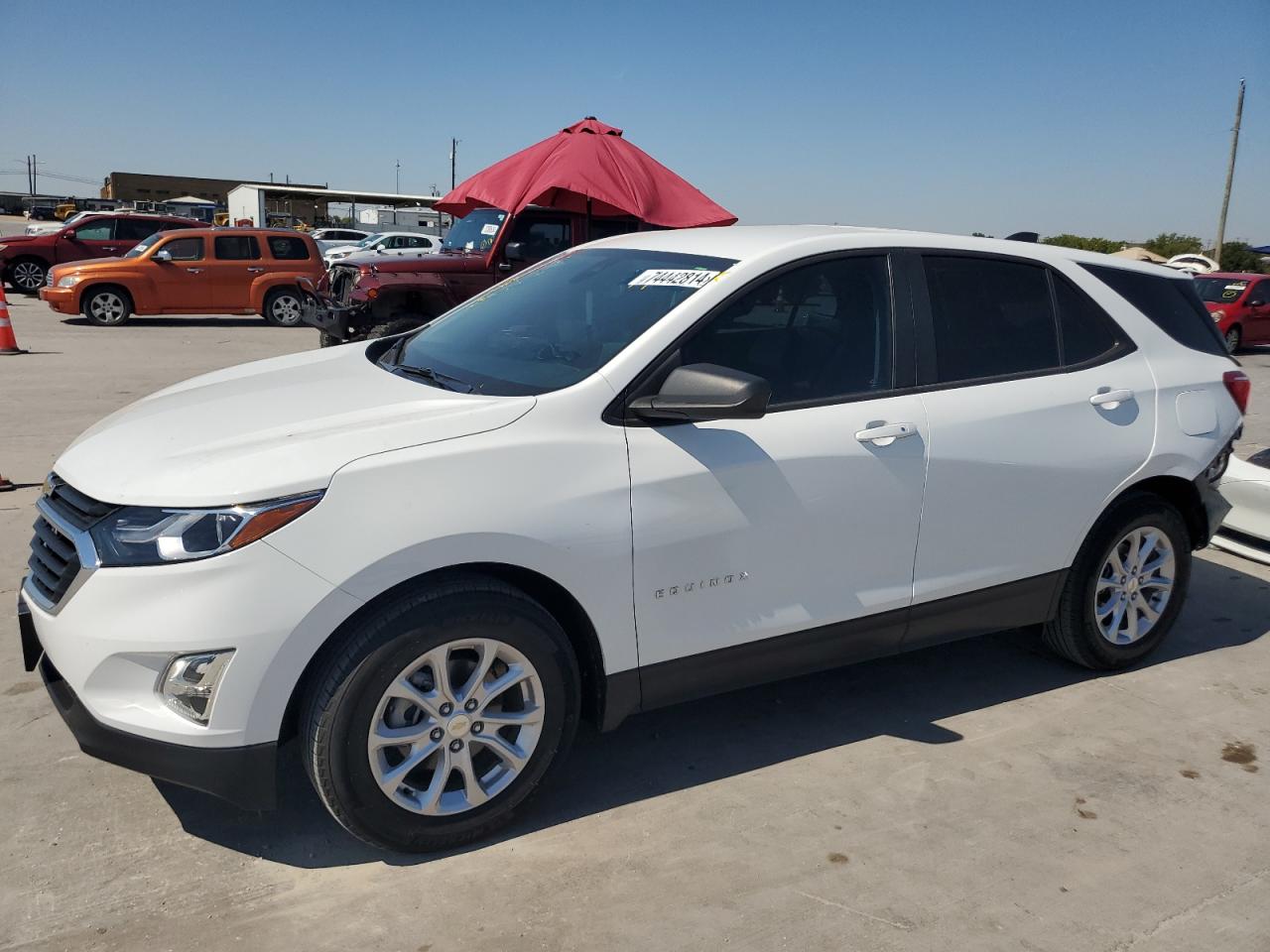 2020 Chevrolet Equinox - Image 1