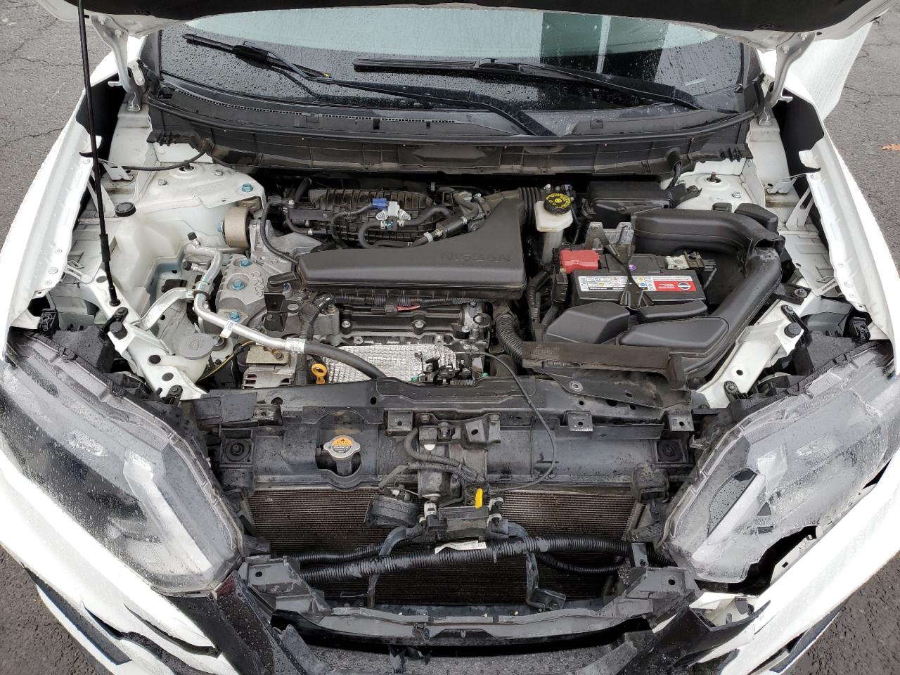 2019 Nissan Rogue - Image 11