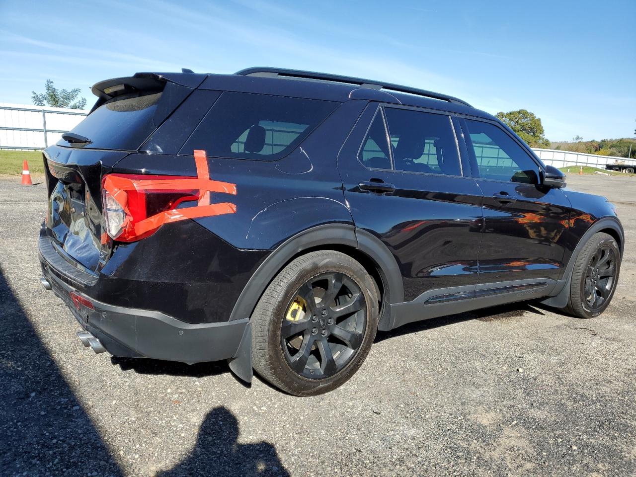 2020 Ford Explorer - Image 3