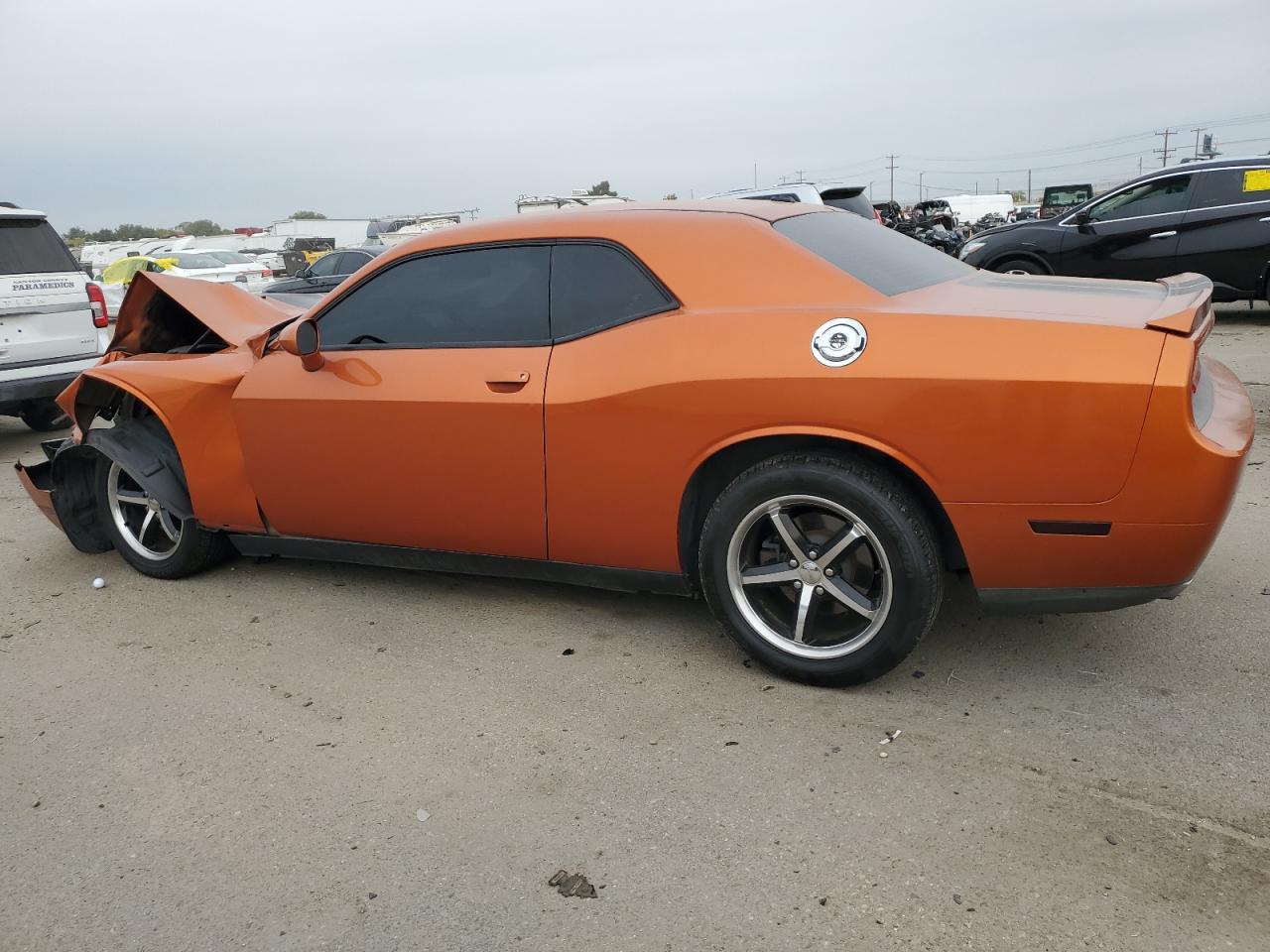 2011 Dodge Challenger - Image 2