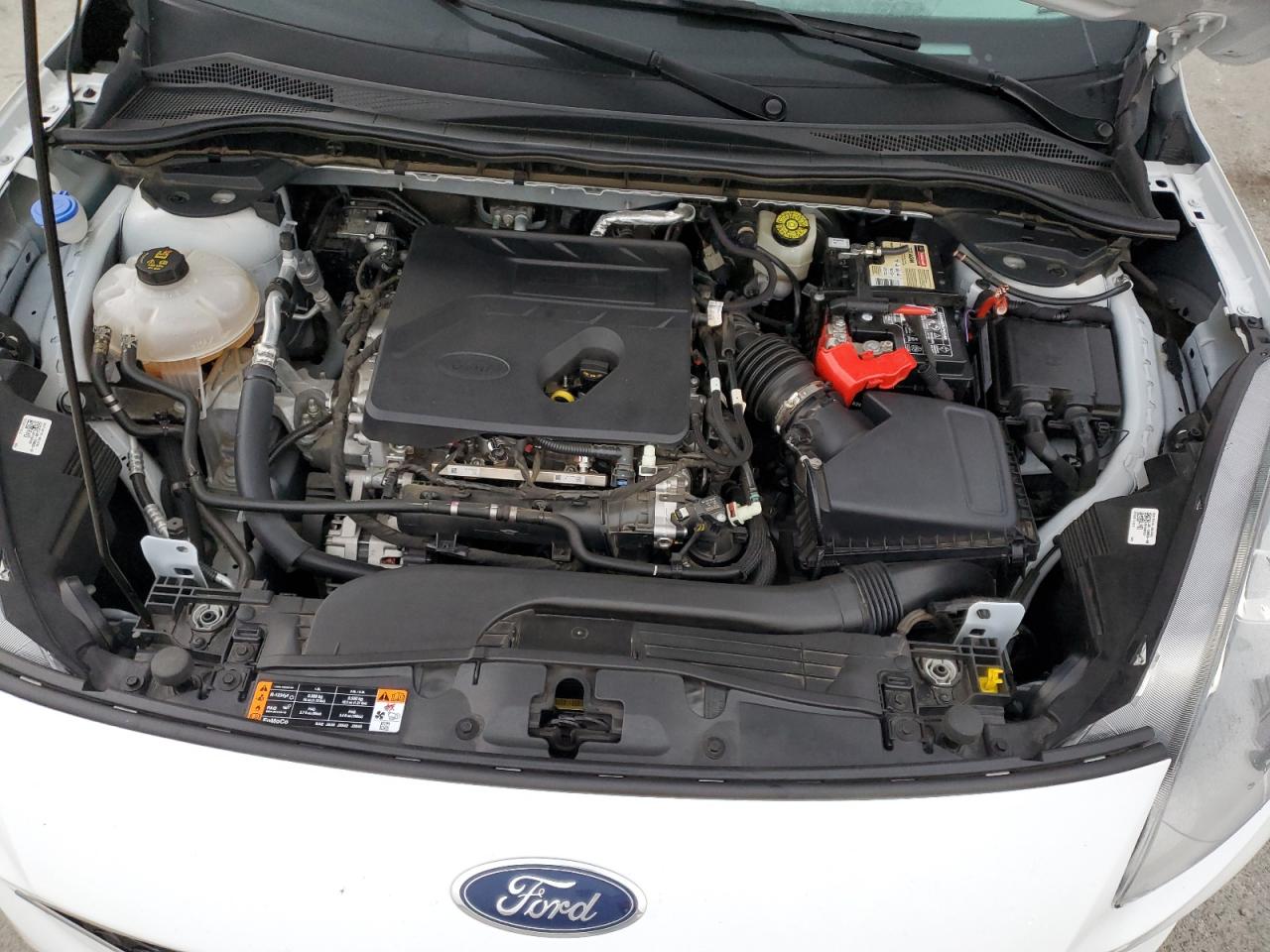 2020 Ford Escape - Image 12