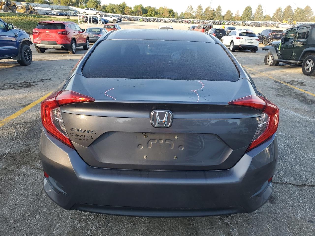 19XFC2F51GE060418 2016 Honda Civic Lx