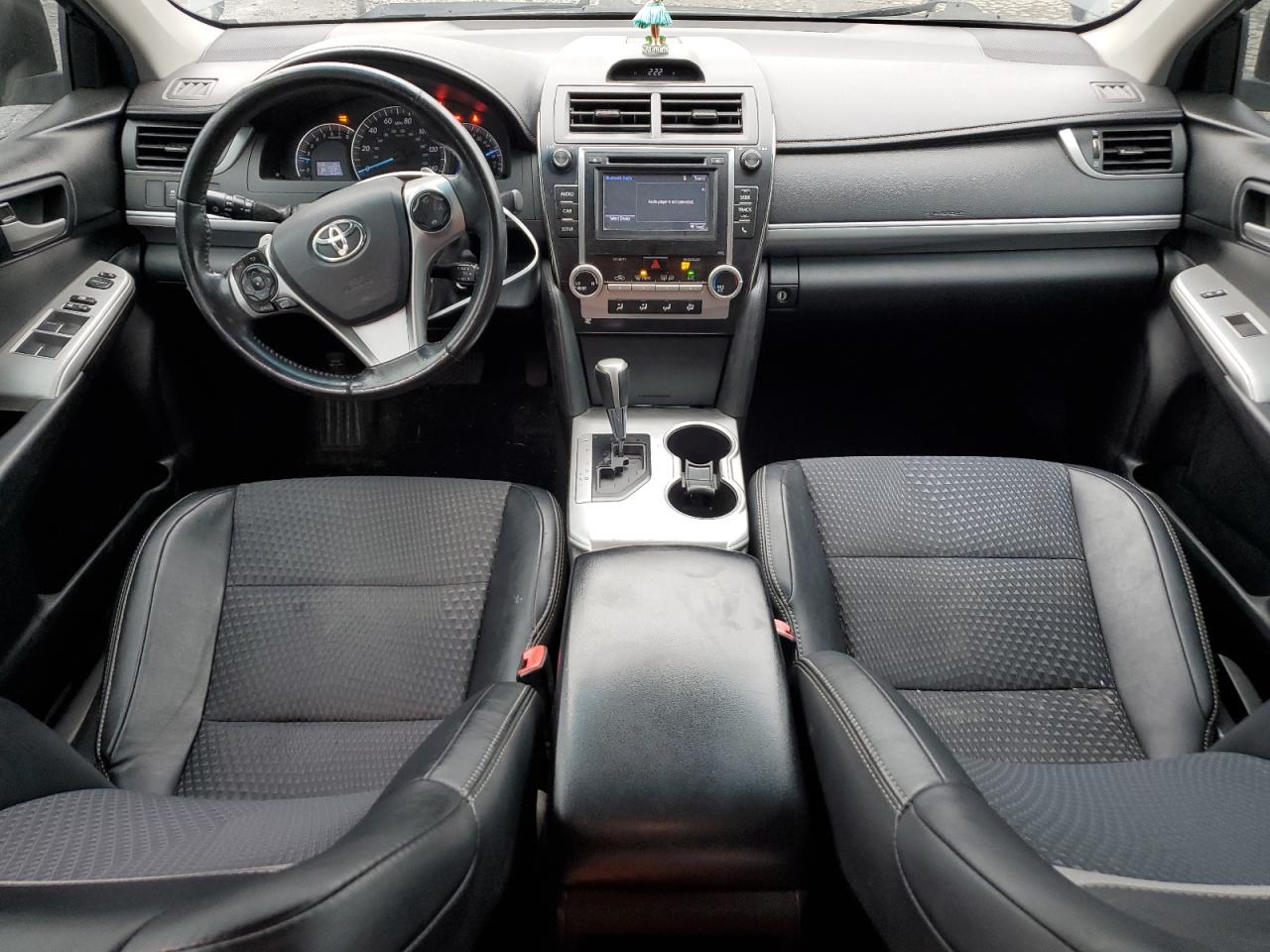 2014 Toyota Camry - Image 8