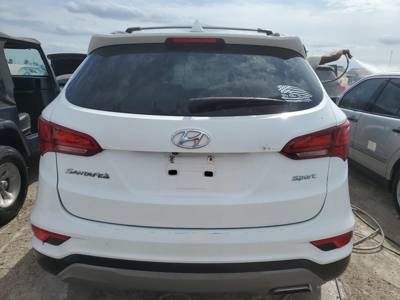 5NMZU3LBXJH067085 2018 Hyundai Santa Fe Sport