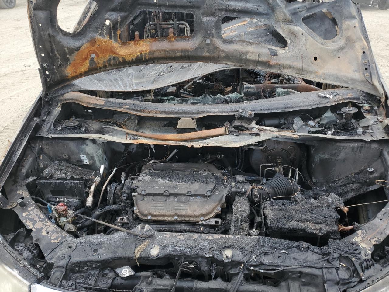 2012 Honda Odyssey - Image 12