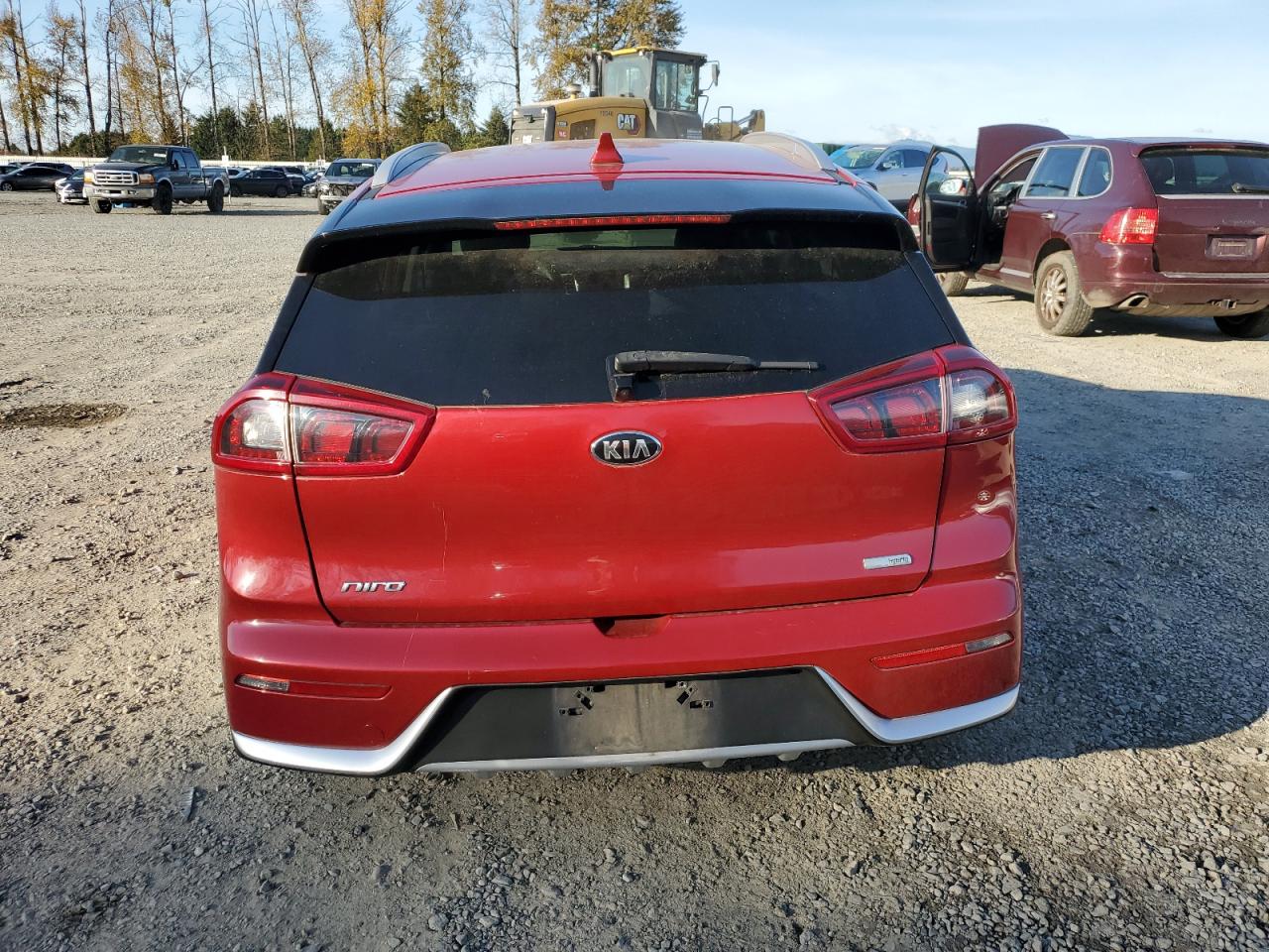 KNDCB3LCXK5260684 2019 Kia Niro Fe