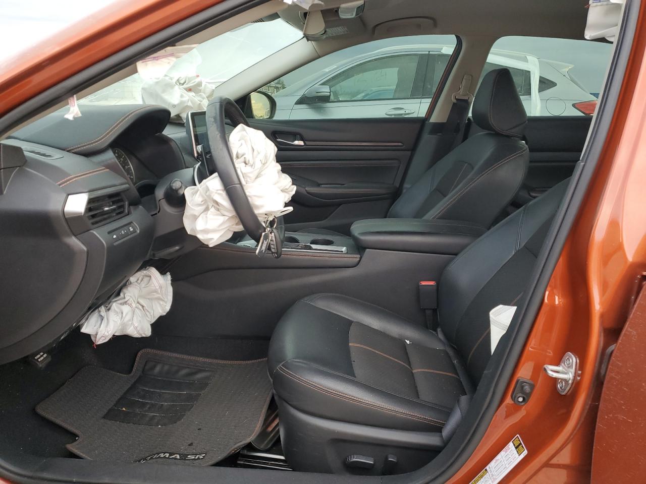 2020 Nissan Altima - Image 7
