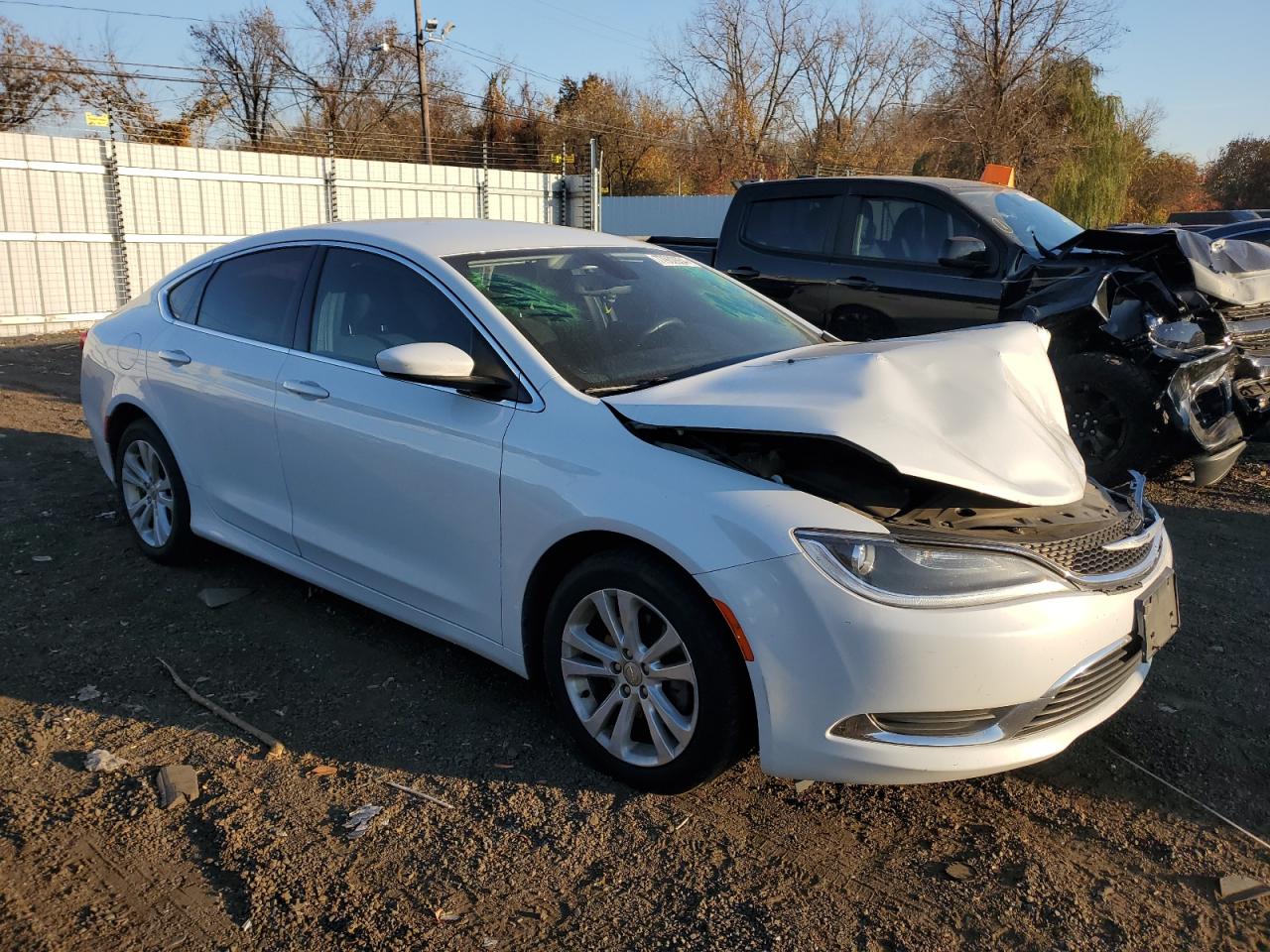 2015 Chrysler 200 Limited VIN: 1C3CCCAB3FN623506 Lot: 77932654