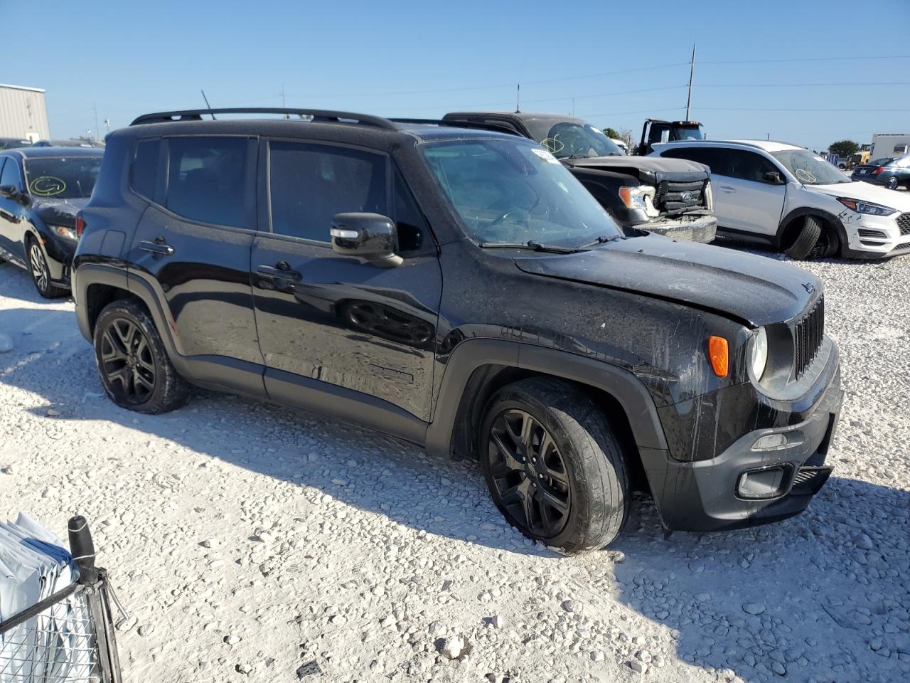 2017 Jeep Renegade - Image 4