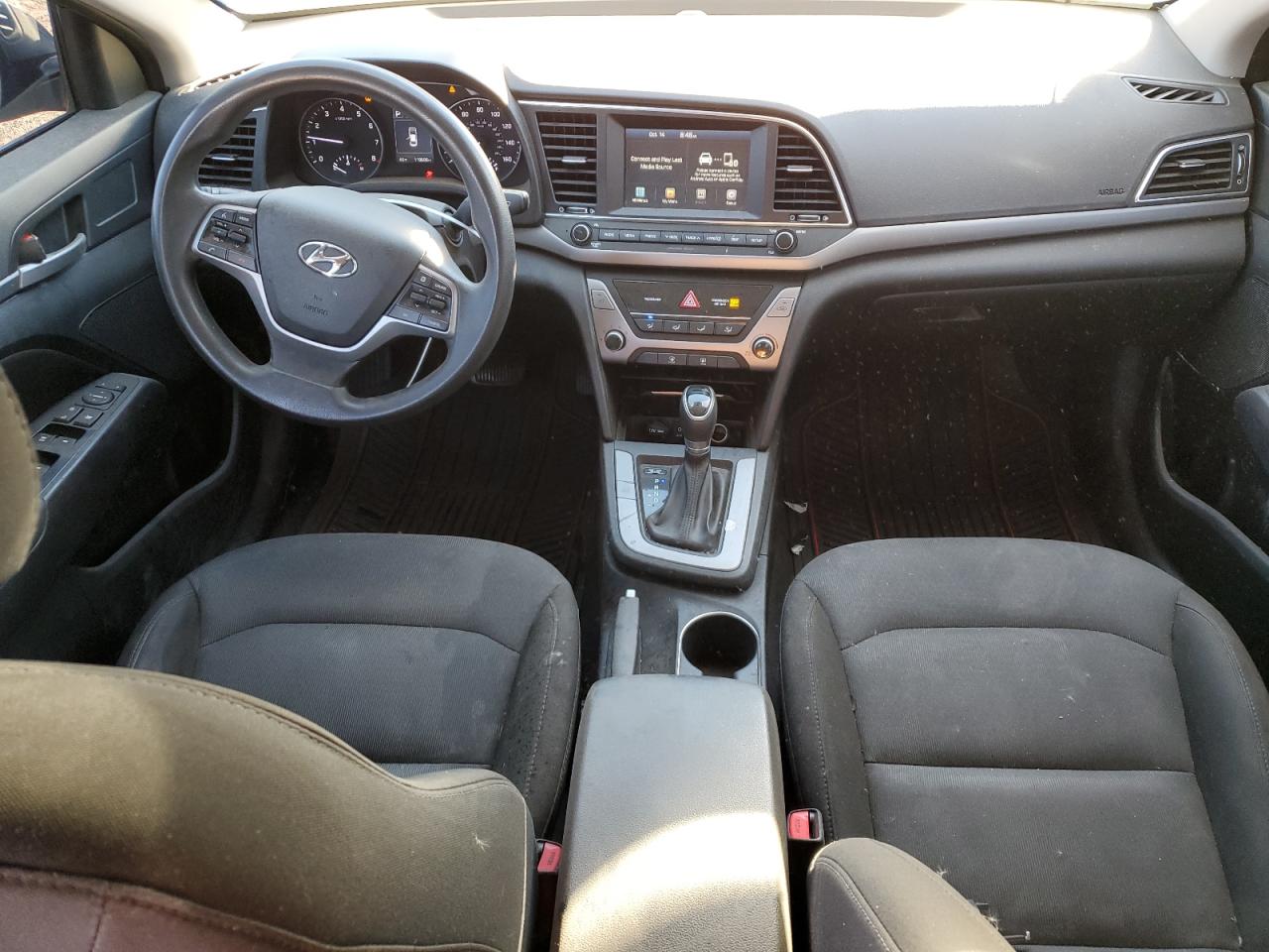 2018 Hyundai Elantra - Image 8