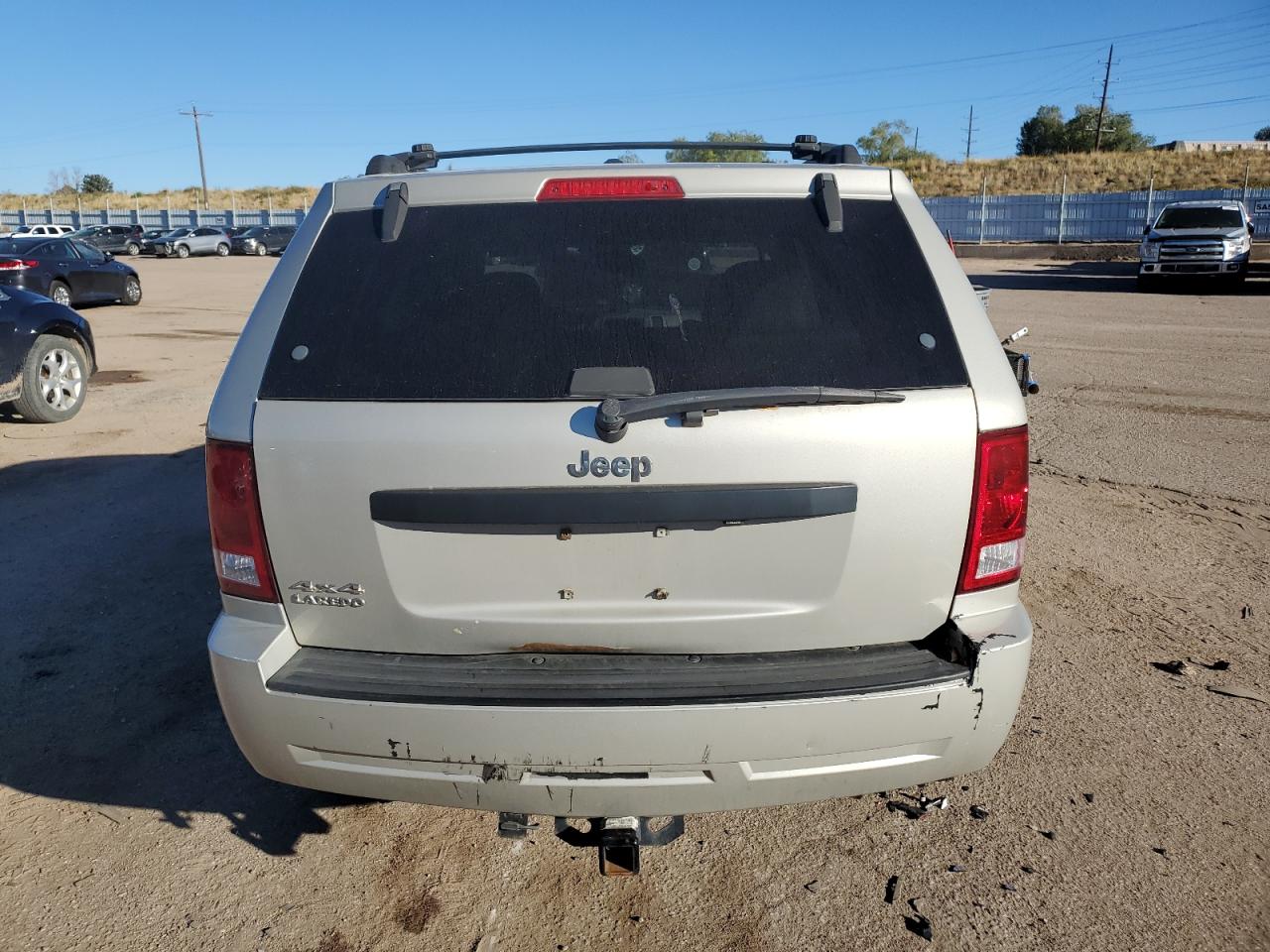 2007 Jeep Grand Cherokee Laredo VIN: 1J8GR48K37C692189 Lot: 77687274