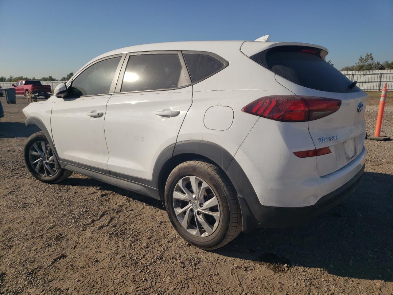2021 Hyundai Tucson - Image 2