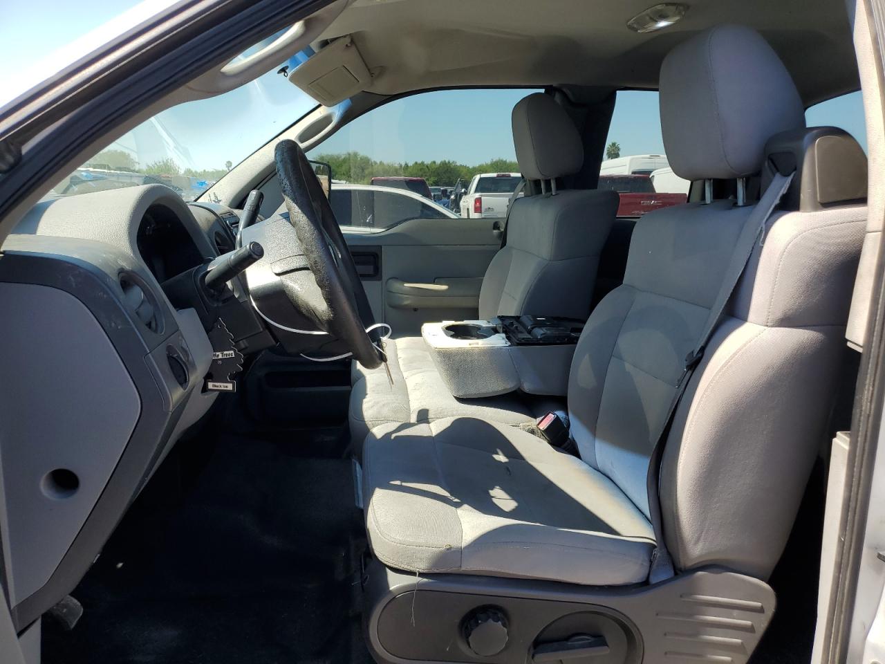 2005 Ford F150 VIN: 1FTRX02W65KB47780 Lot: 79226154