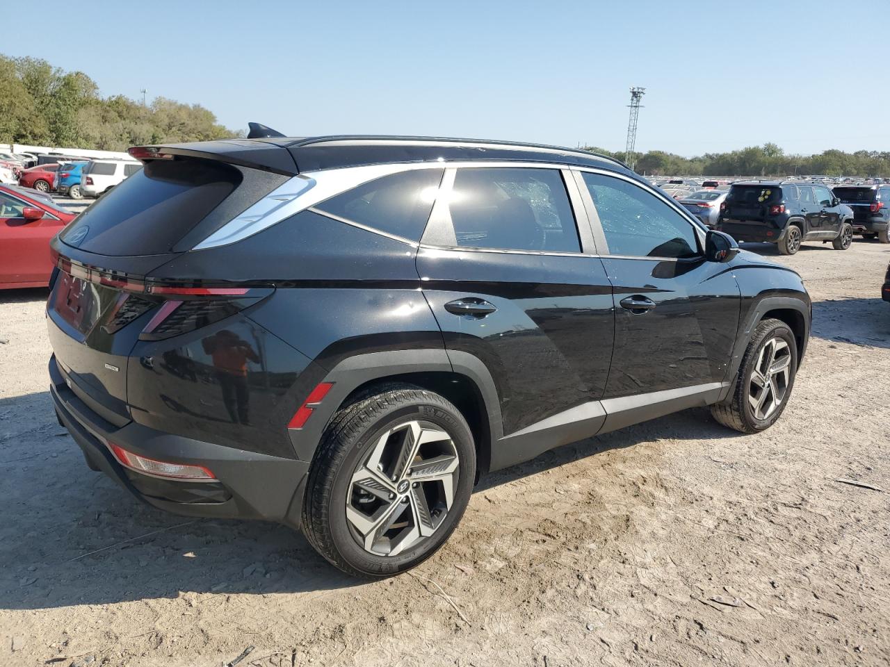 2024 Hyundai Tucson - Image 3