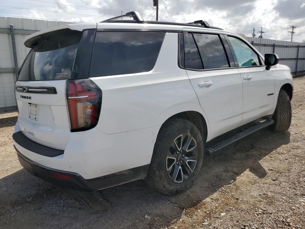 2022 Chevrolet Tahoe - Image 3