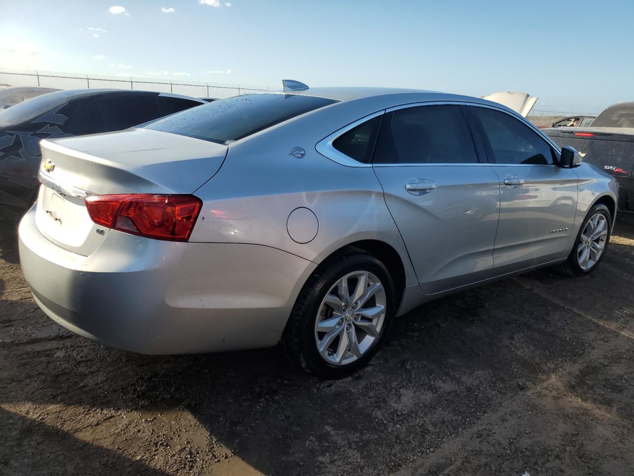 2017 Chevrolet Impala - Image 3