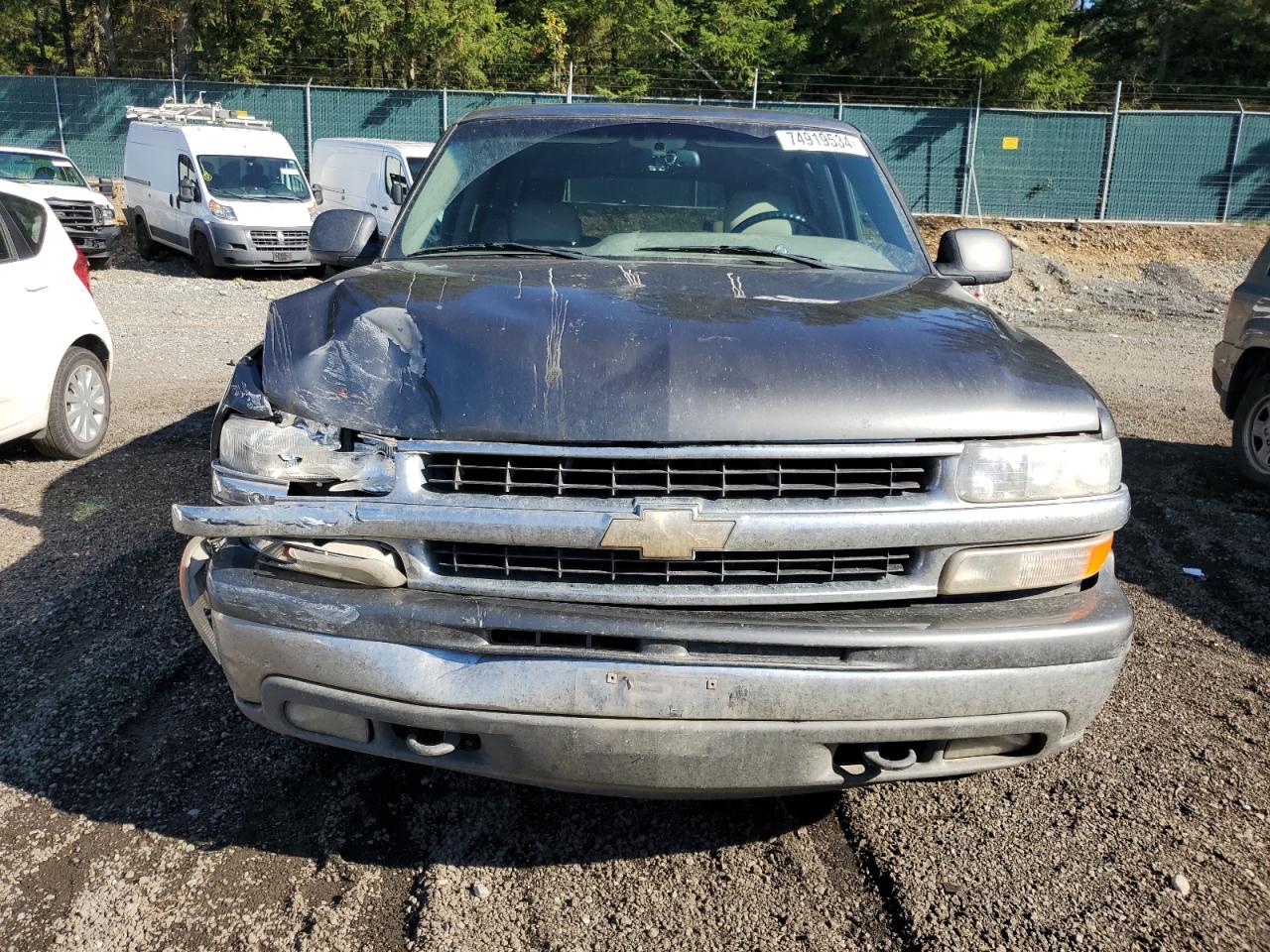 2000 Chevrolet Suburban - Image 5