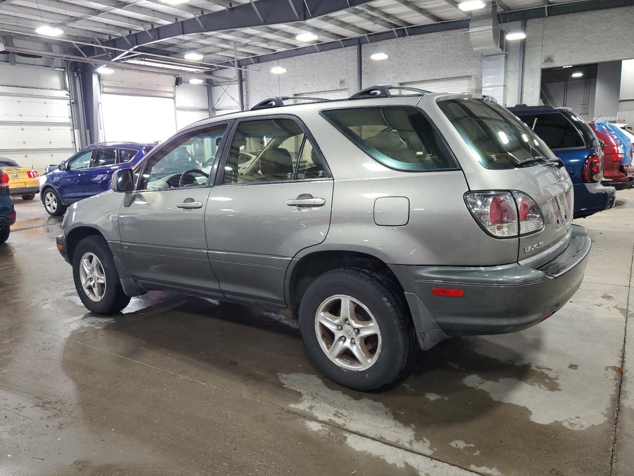 2002 Lexus RX - Image 2