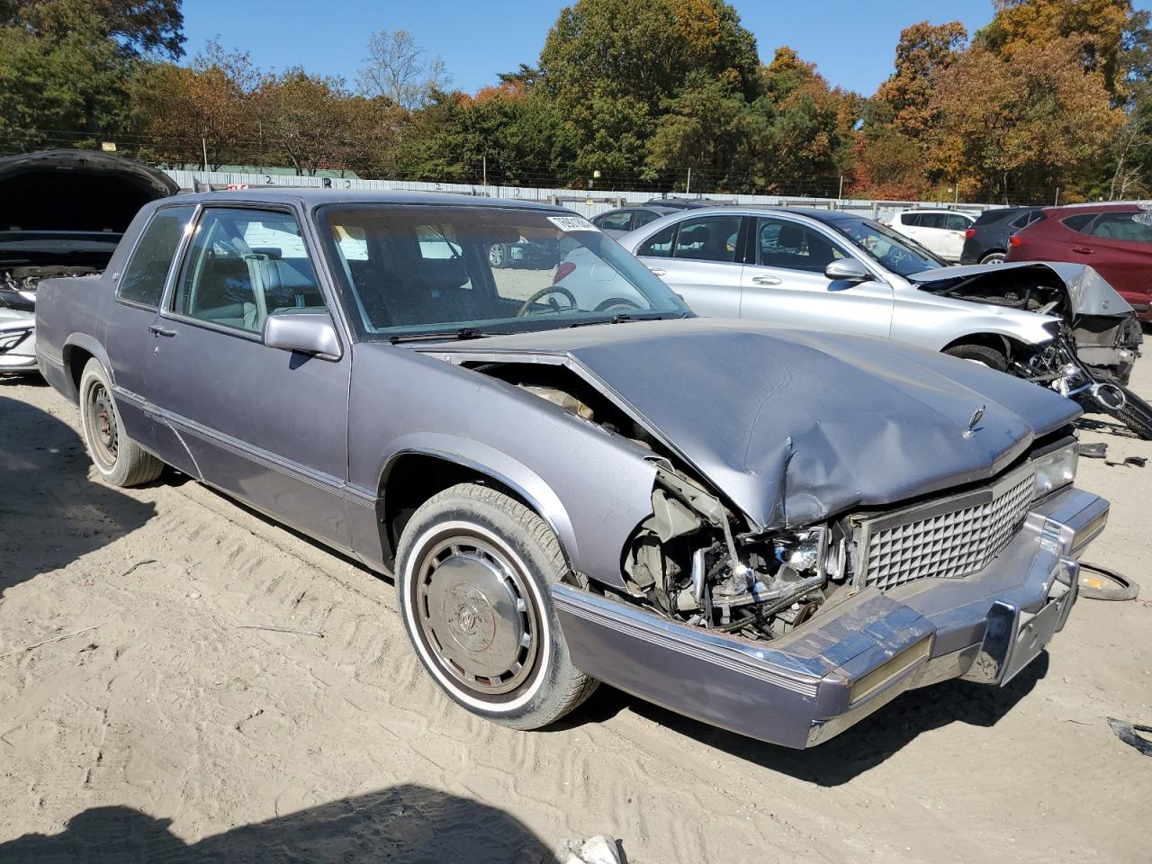 1990 Cadillac Deville VIN: 1G6CD1339L4358825 Lot: 76901884