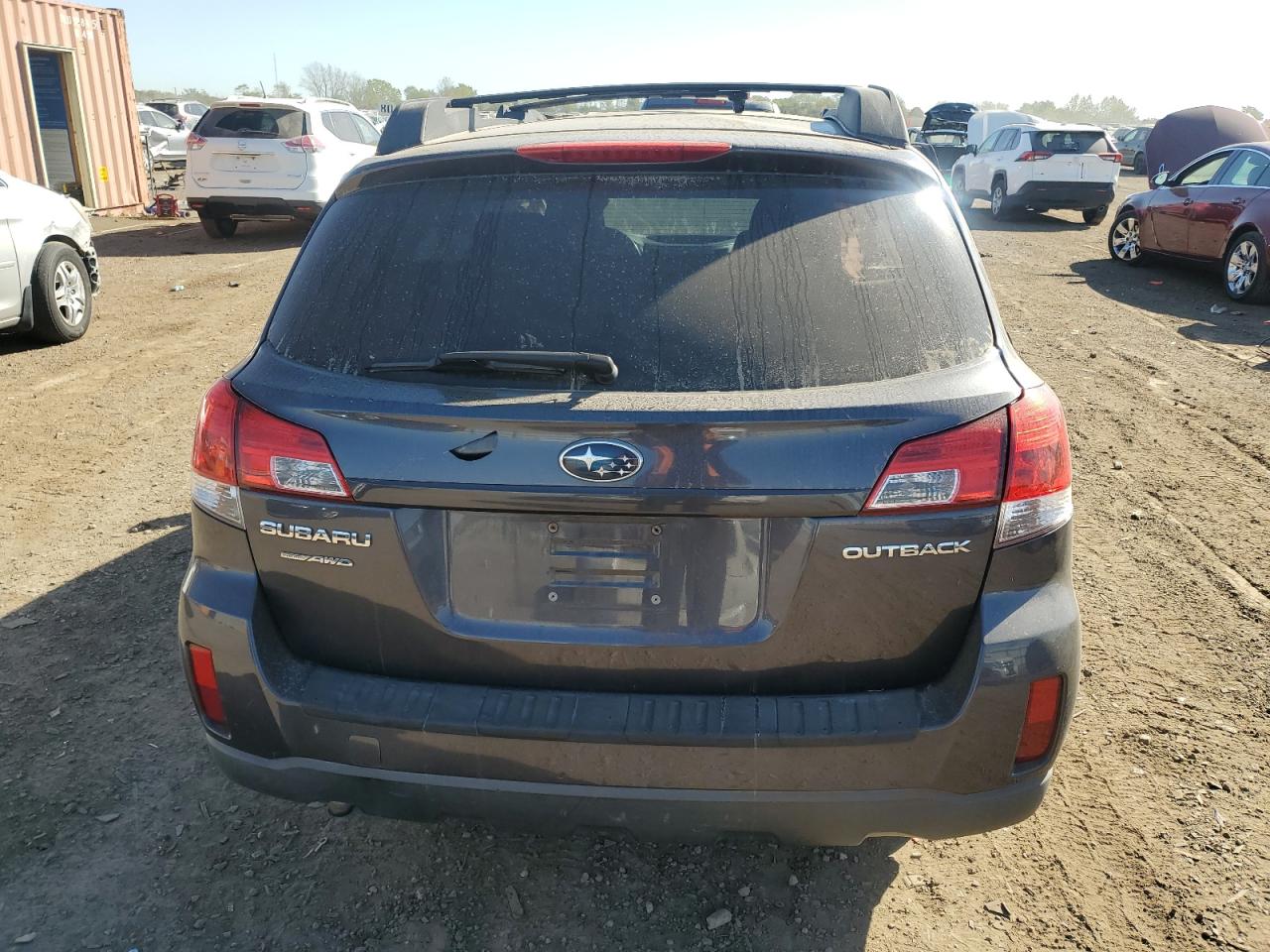 2010 Subaru Outback - Image 6
