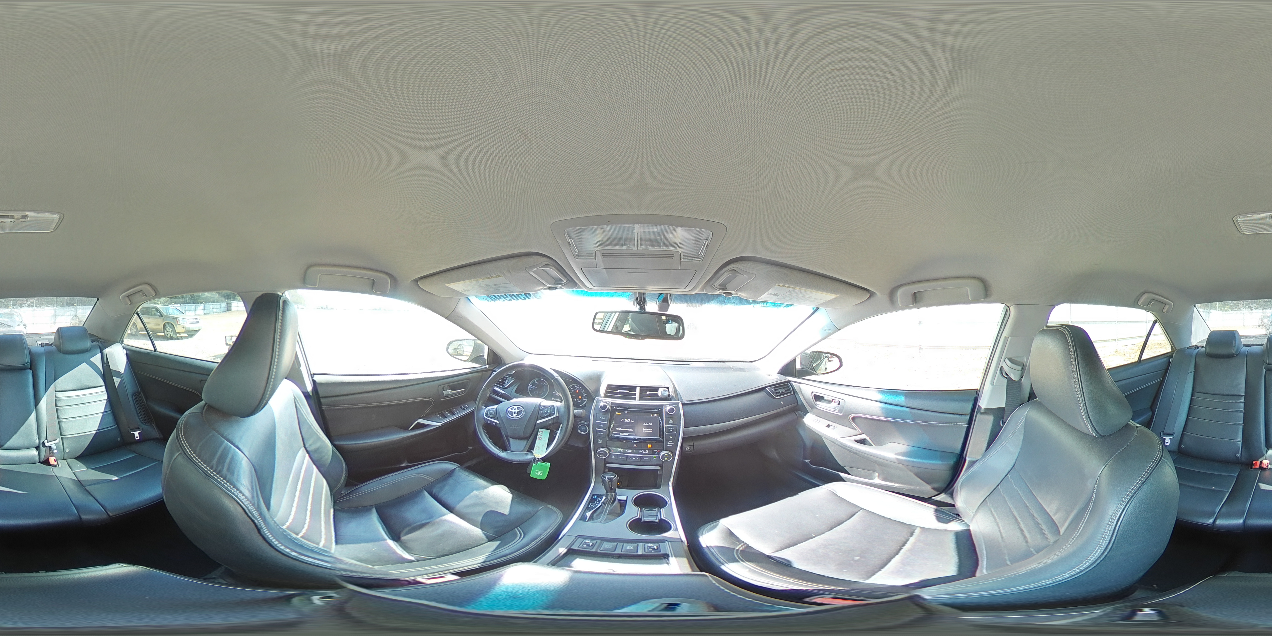 2017 Toyota Camry - Image 13