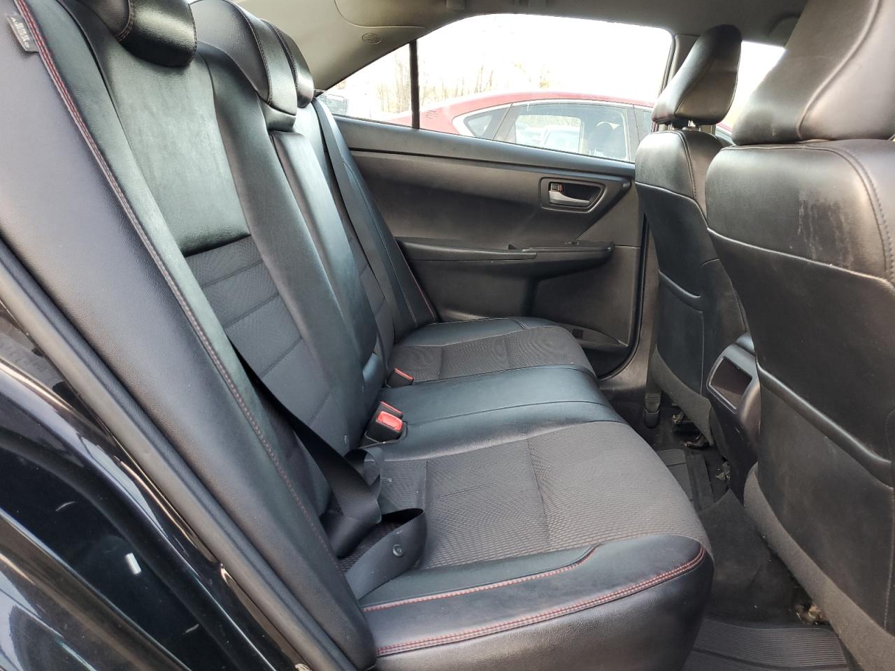 2017 Toyota Camry - Image 10