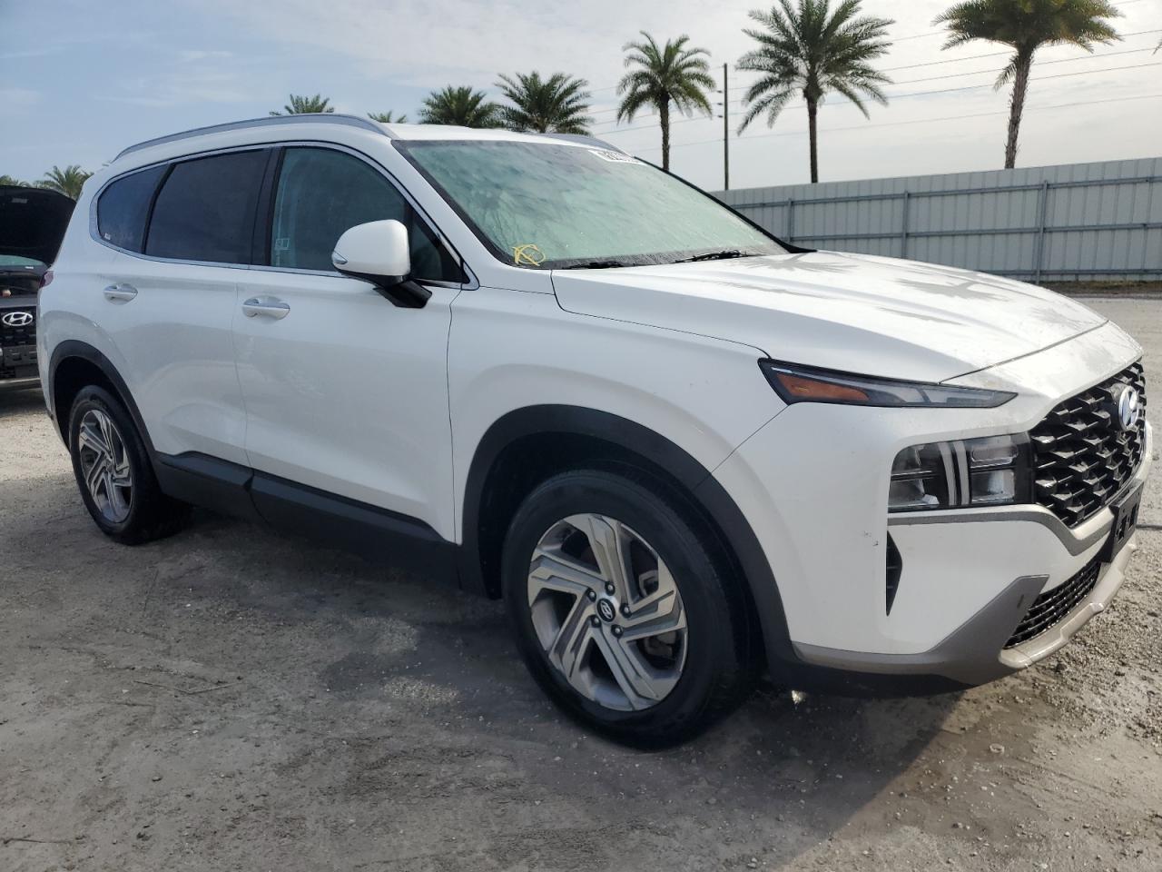 2023 Hyundai Santa Fe - Image 4