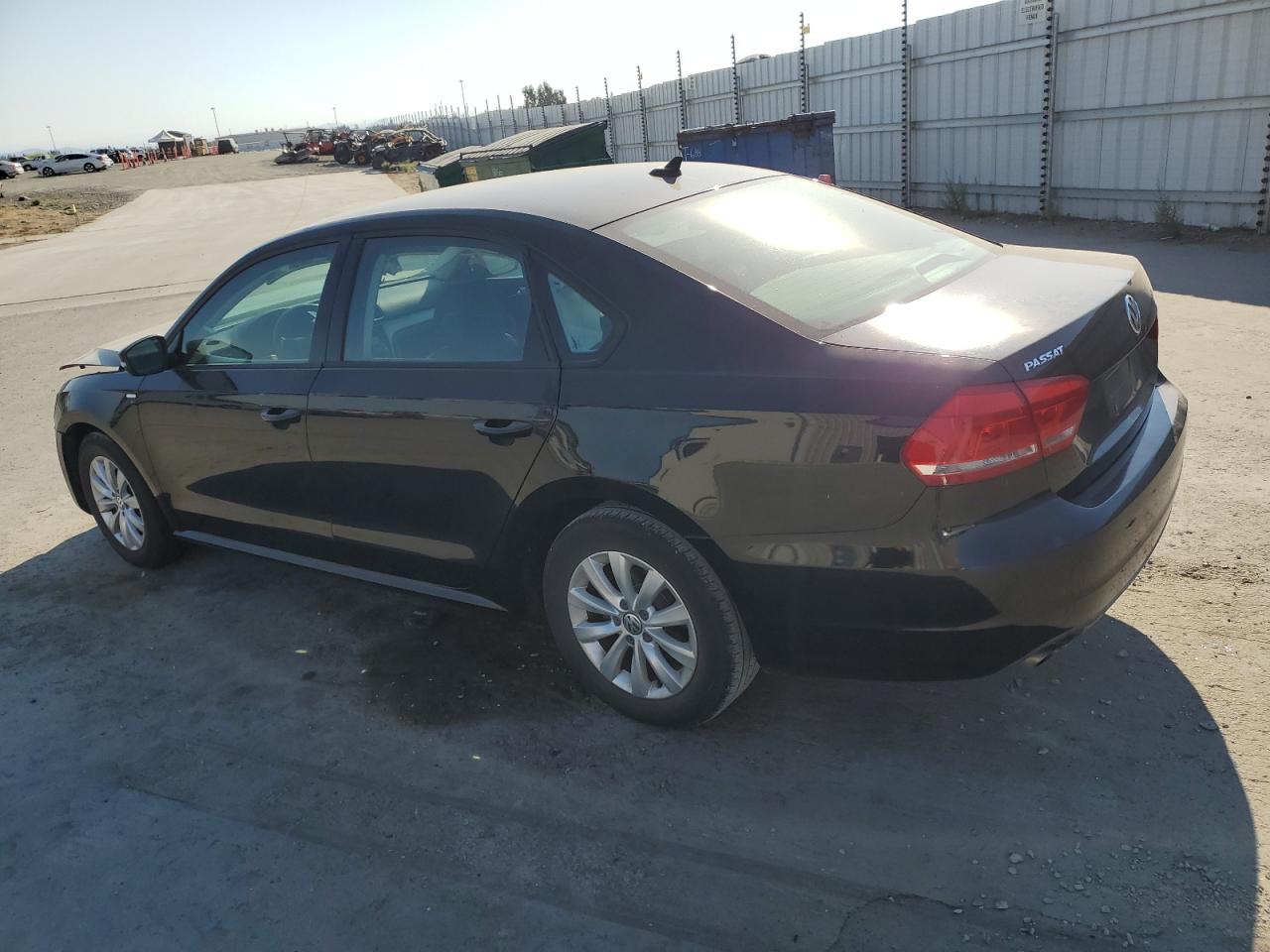 1VWAT7A38FC048492 2015 VOLKSWAGEN PASSAT - Image 2