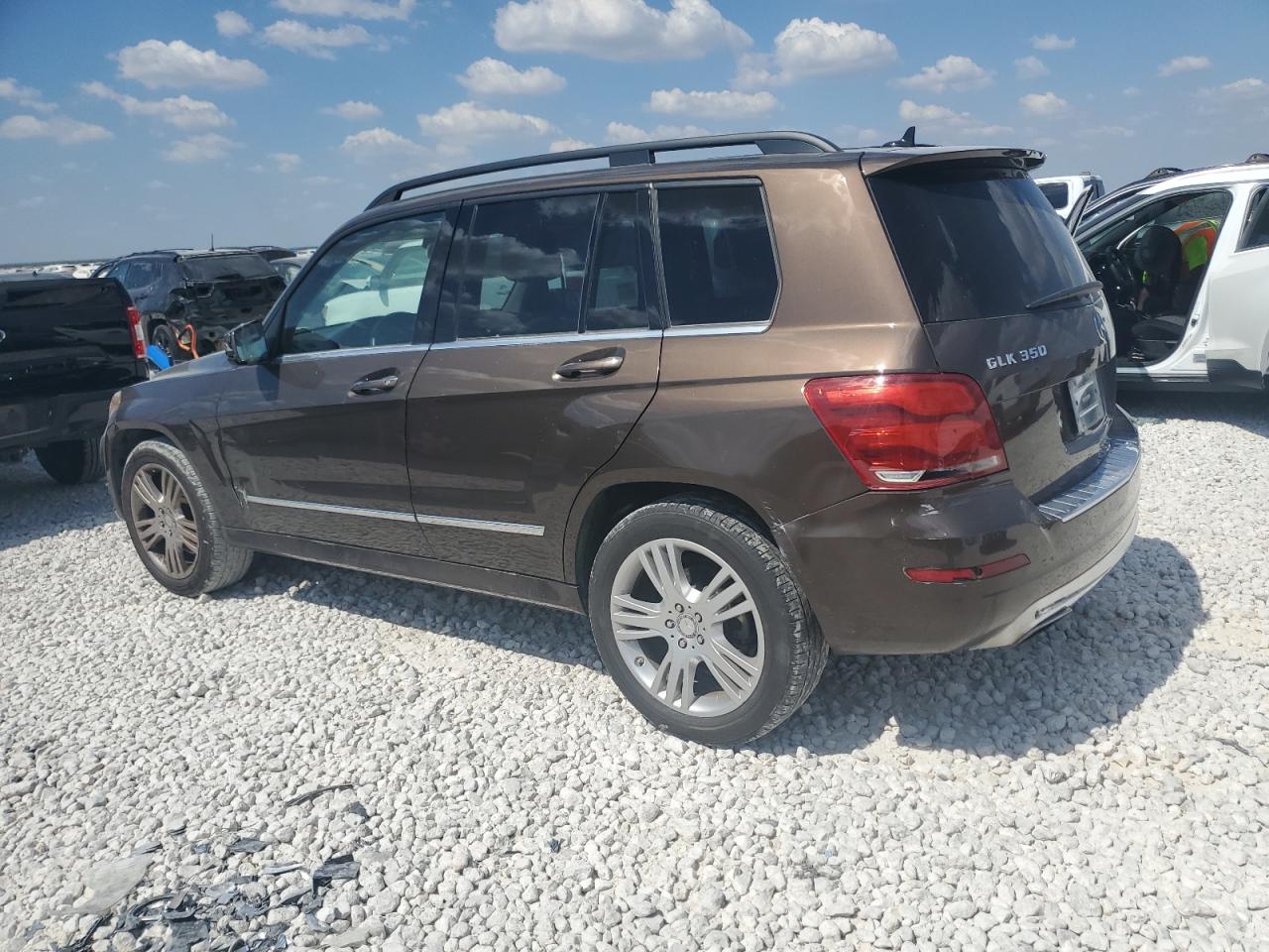 VIN WDCGG5HB0FG374924 2015 MERCEDES-BENZ GLK-CLASS no.2