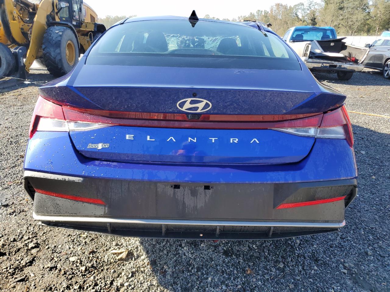 2024 Hyundai Elantra - Image 6