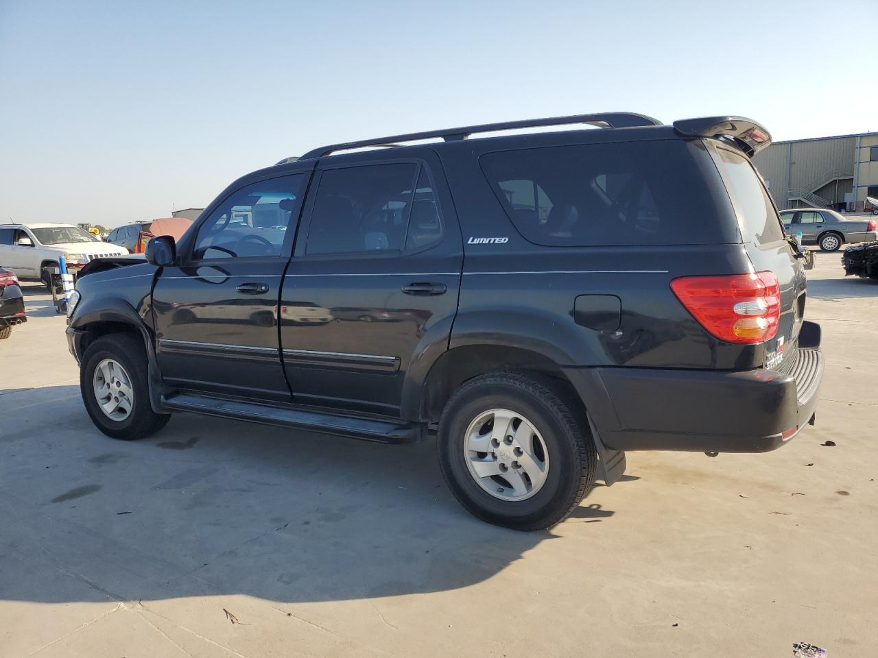 2002 Toyota Sequoia - Image 2