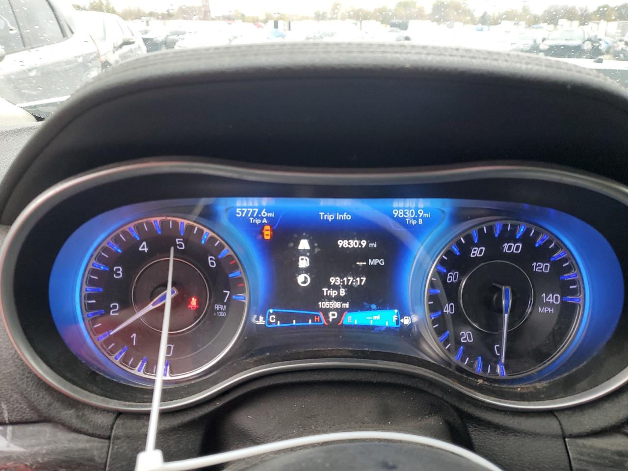 2019 Chrysler 300 - Image 9