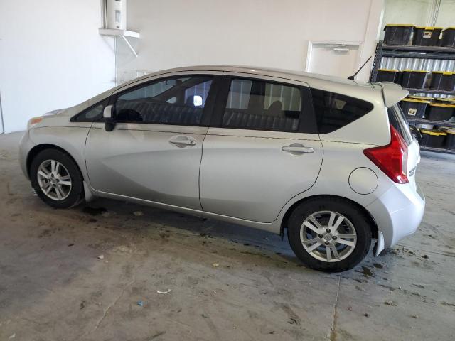  NISSAN VERSA 2014 Srebrny