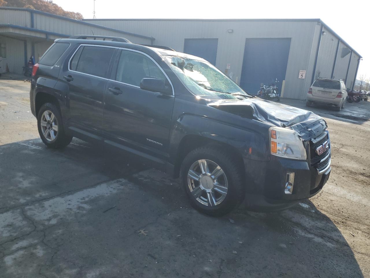 2015 GMC Terrain - Image 4