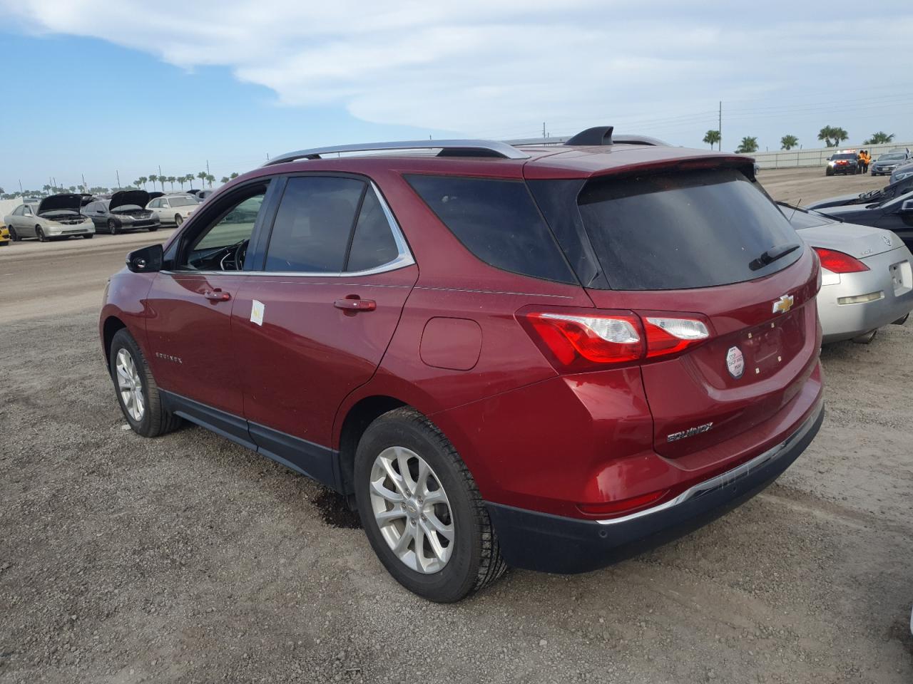 2018 Chevrolet Equinox - Image 2